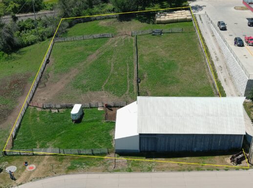 Barn & .80 Acres on the edge of Town